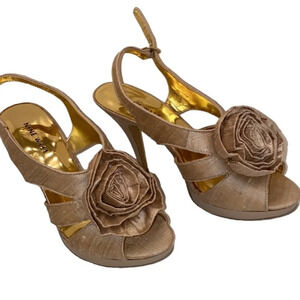 Nine‎ West Flower Heel NWOT